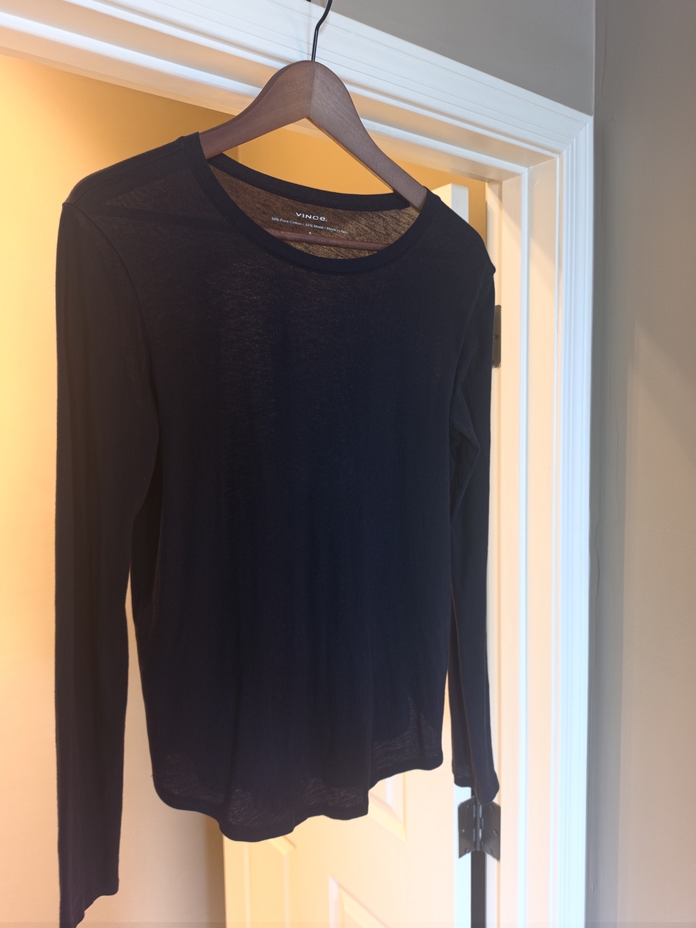 Vince Black Long-Sleeve Crewneck Tee